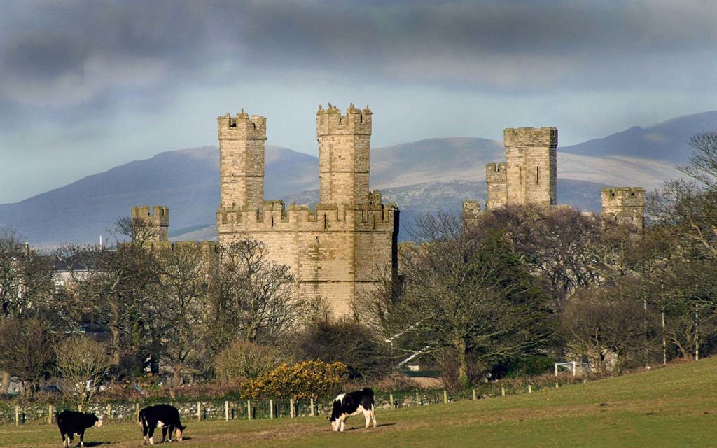 Top 10 Historical Sites in The UK