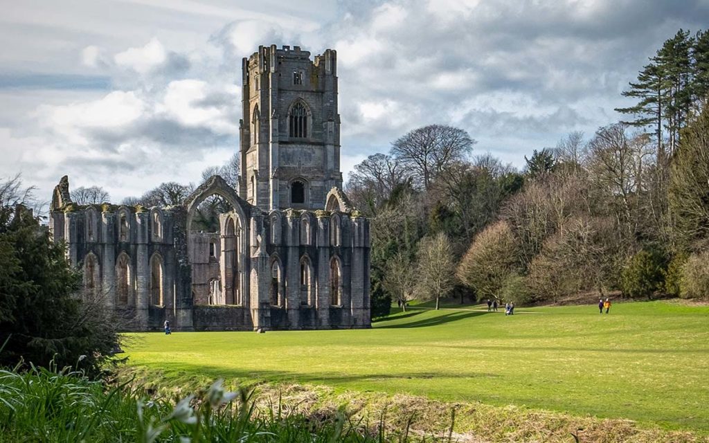 Top 10 Historical Sites in The UK