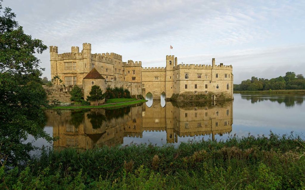 Top 10 Historical Sites in The UK