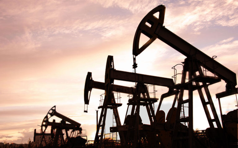 Oil prices keep climbing even as Omicron Covid-19 variant fans out