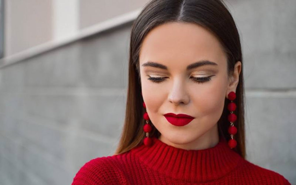 Bold Lip; Valentine’s Day Makeup Look: