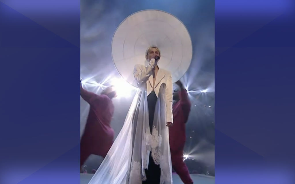 Emma Corrin’s Magic entrance; one of the Iconic Fashion Moments of 2022 BRITs Award: